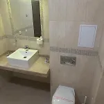 La Piazza & מלון דירות