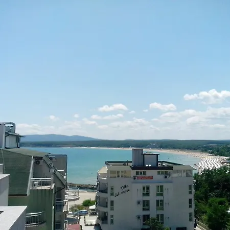 La Piazza & Lejlighedshotel 3*