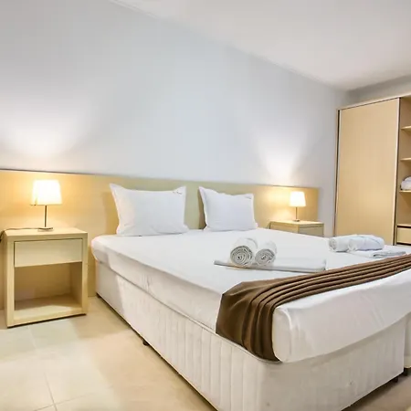 La Piazza & 4* بريمورسكو