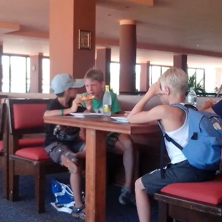 شقة فندقية La Piazza &