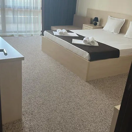 La Piazza & 4* بريمورسكو