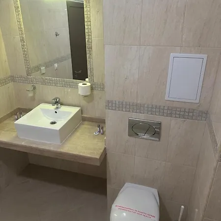 La Piazza & شقة فندقية