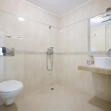 شقة فندقية La Piazza & 4*